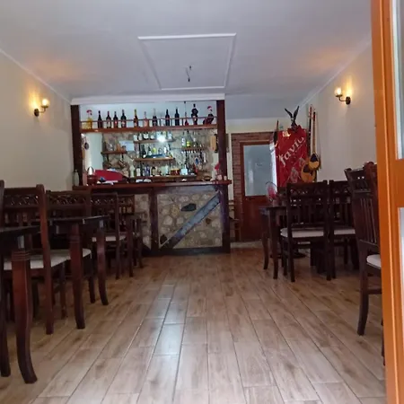 & Restorant 'dragobia' מלון Dragobi